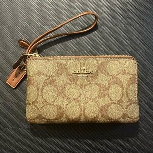 Coach Signature Canvas- Double zipper wristlet wallet